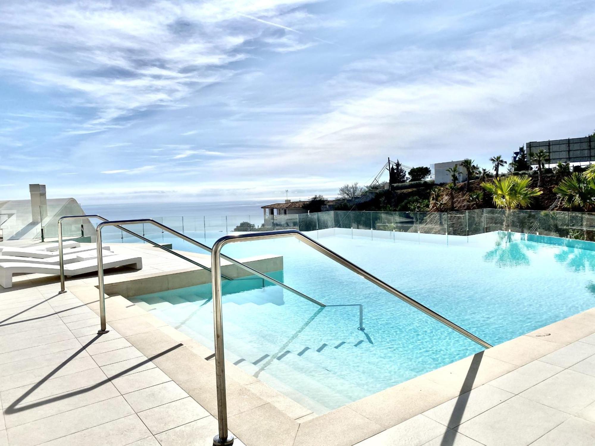 Stupa Hills Xii - Casa Filip Luxury Sea *